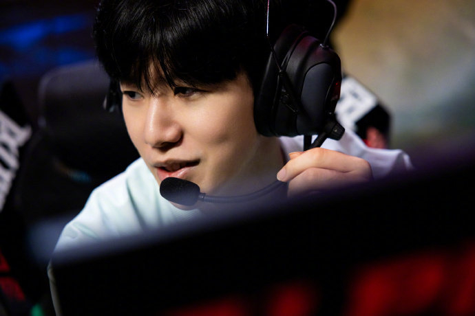 禁赛两年的 禁赛两年的