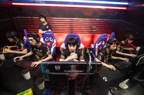 高位短传即 高位短传即